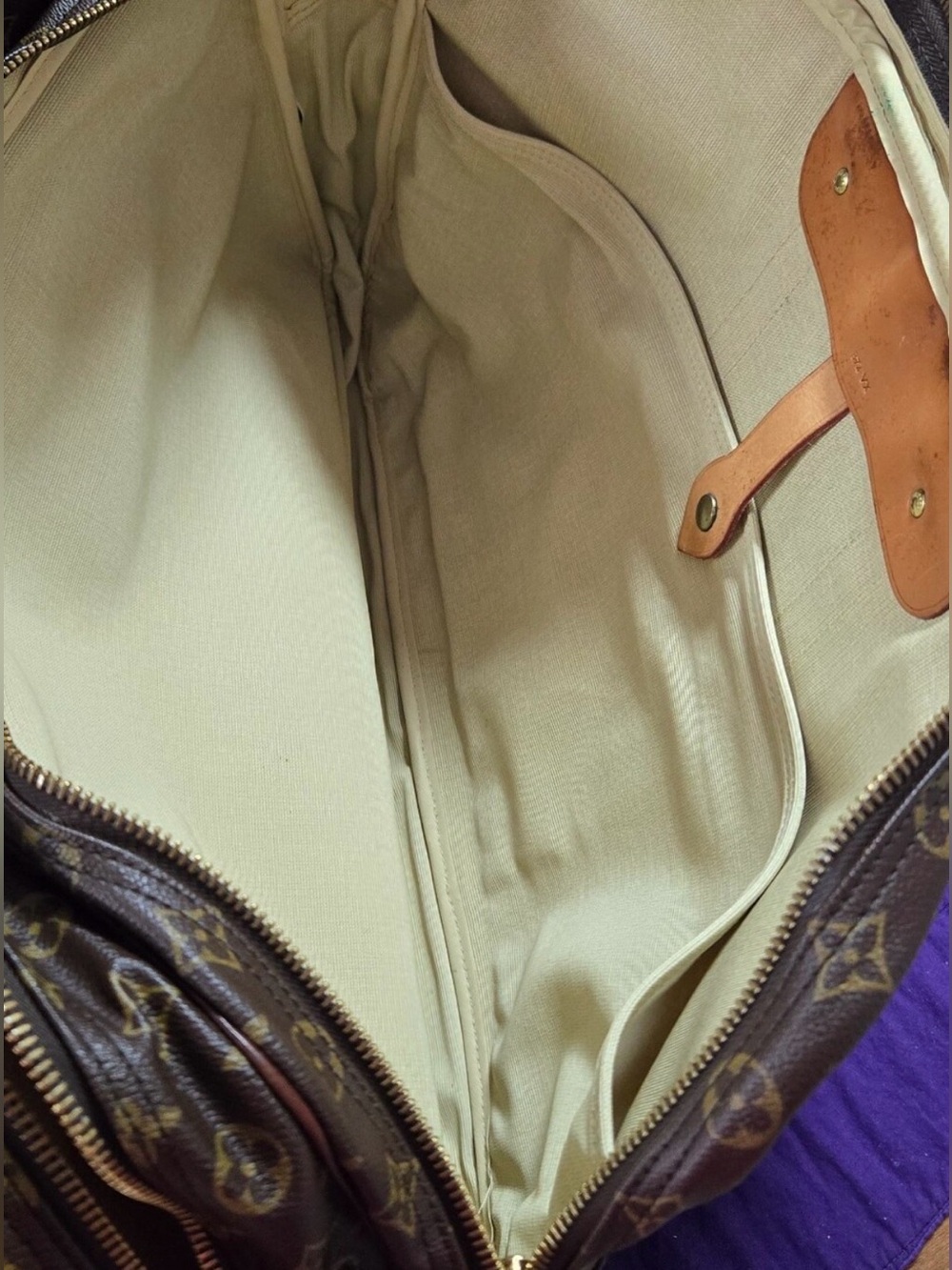 ✨Final✨ Louis Vuitton Rare Vintage
Monogram Sac Trois Poche 55
Travel Bag w/COA - Picture 14 of 16
